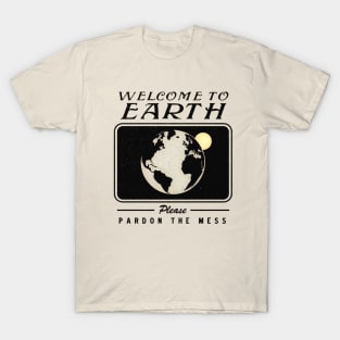 Vintage Space Poster: Welcome to Earth's Future T-Shirt